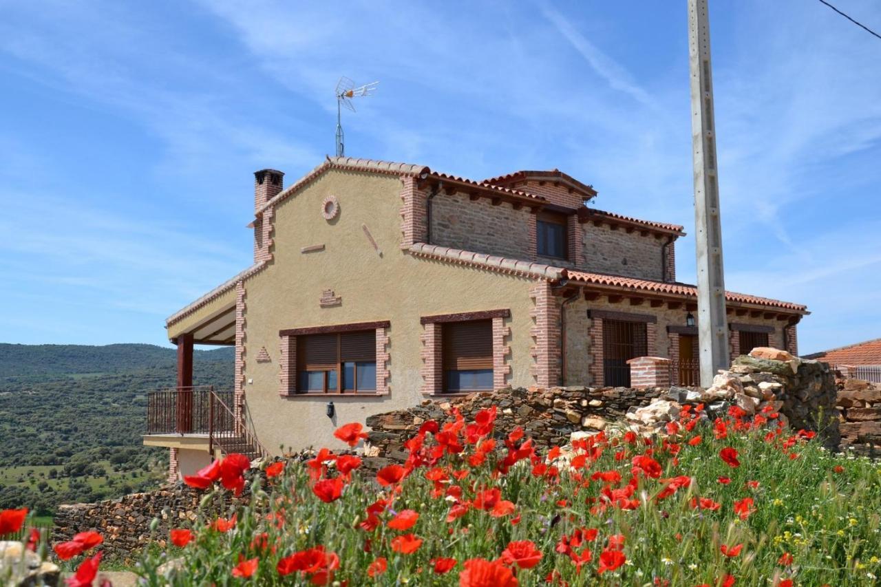 Casa Rural&SPA Mirador de la Covatilla Guijo de Avila Exterior foto