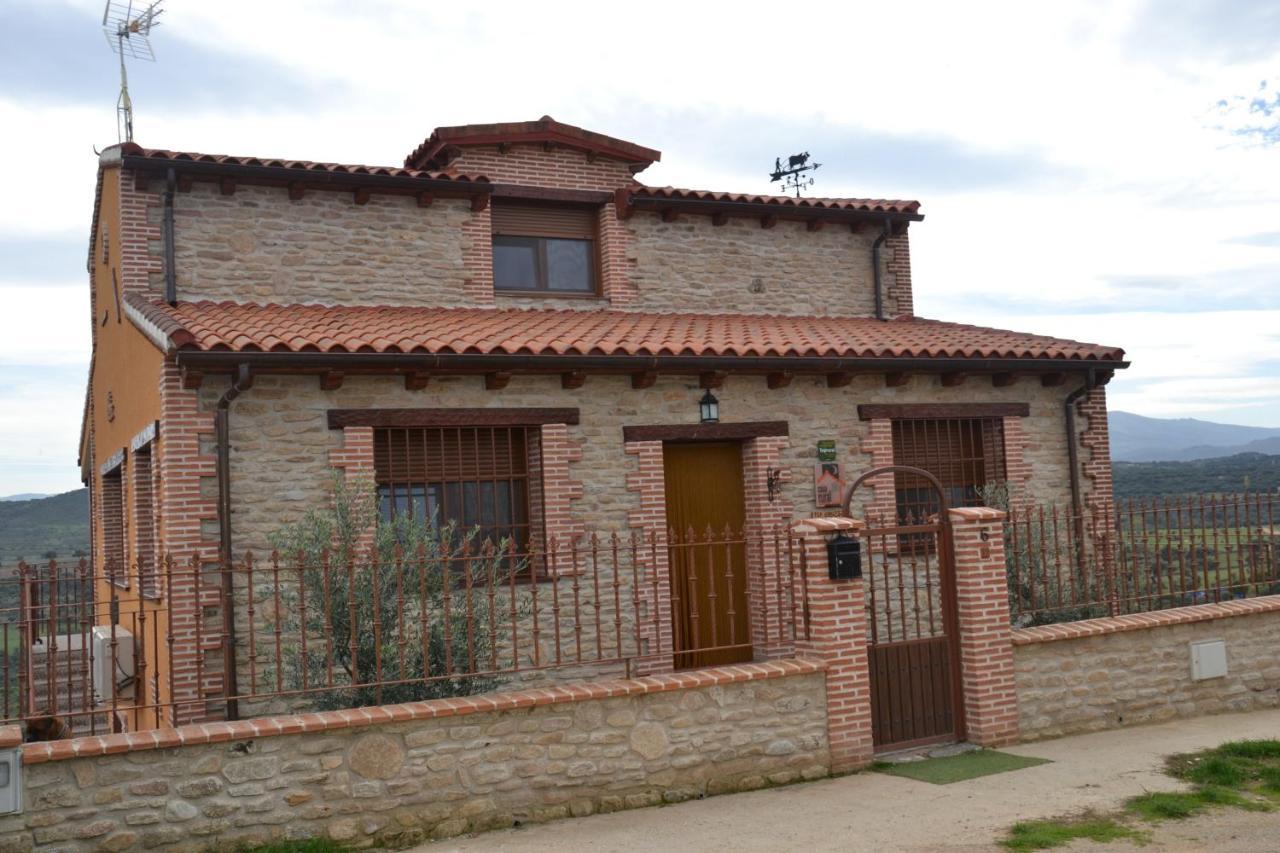 Casa Rural&SPA Mirador de la Covatilla Guijo de Avila Exterior foto